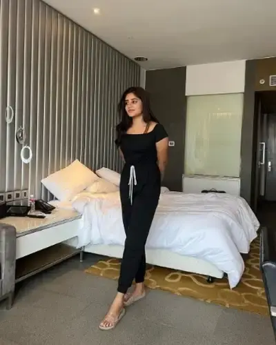 Call Girls Penukonda Cash On Delivery